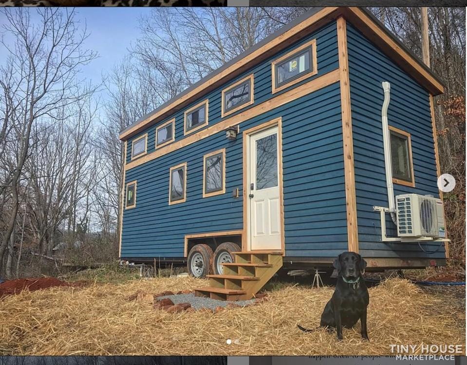 Beautiful green built one of a kind tiny home - Image 1 Thumbnail