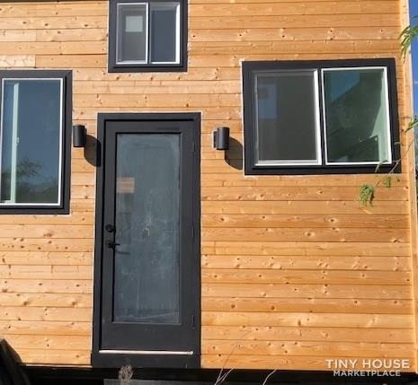 Stunning, High End & Brand New Tiny House - The Best Deal You Will Find - Image 1 Thumbnail