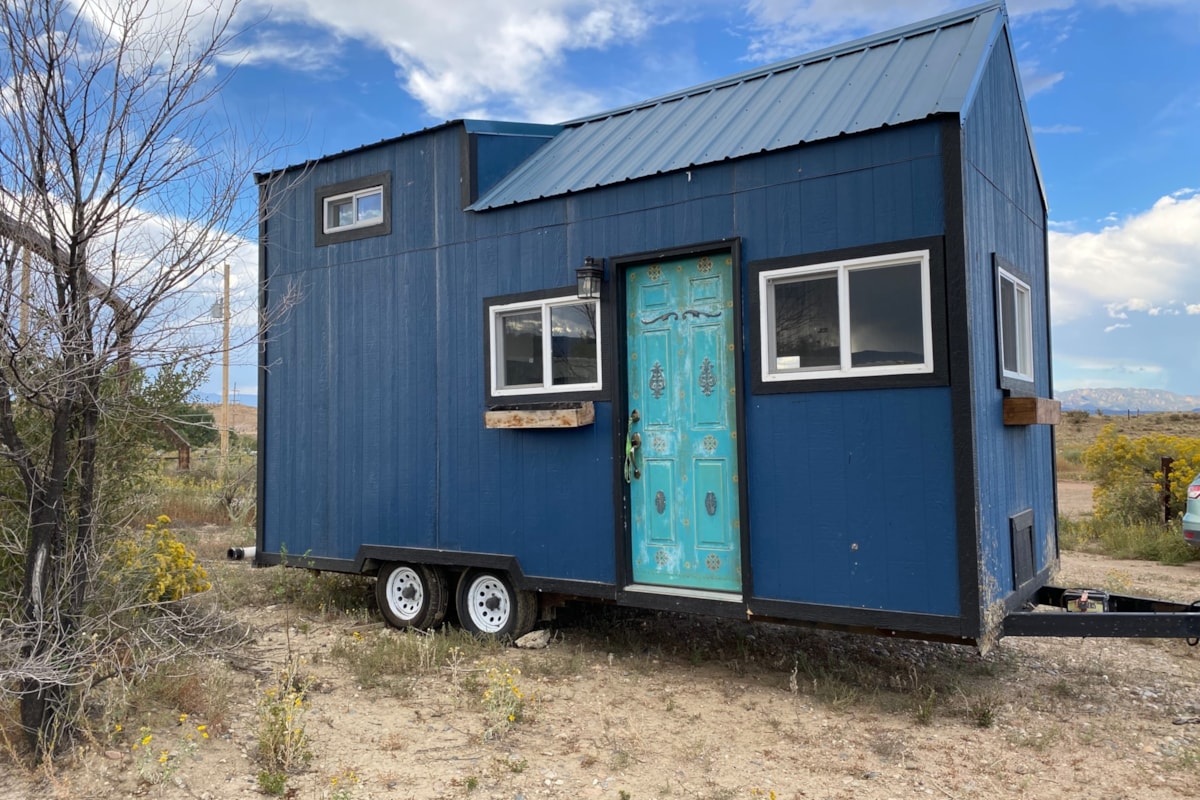 PRICE REDUCED!  Beautiful, Light and Airy Tiny House for Sale - Image 1 Thumbnail