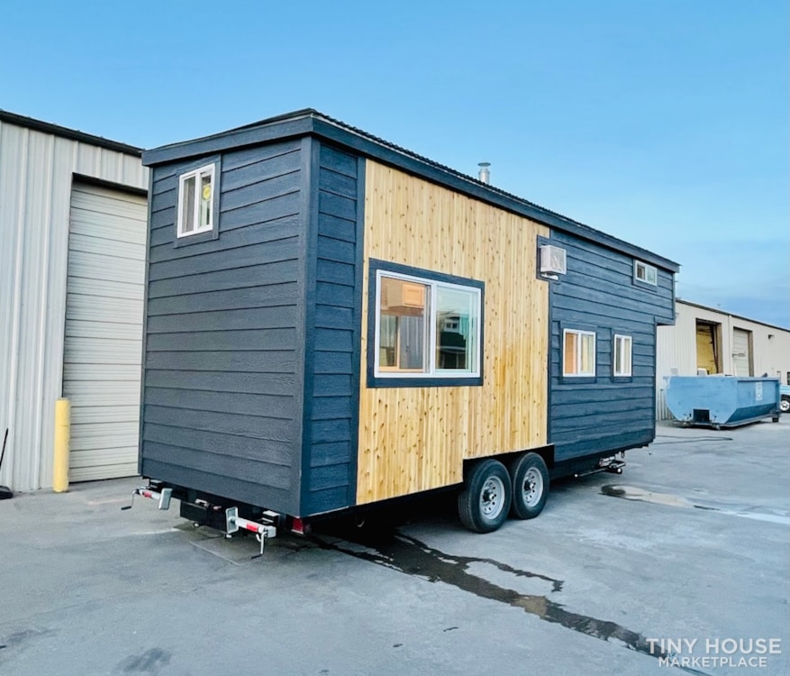 Tiny House for Sale - Beautiful & Modern | 24’ Tiny House