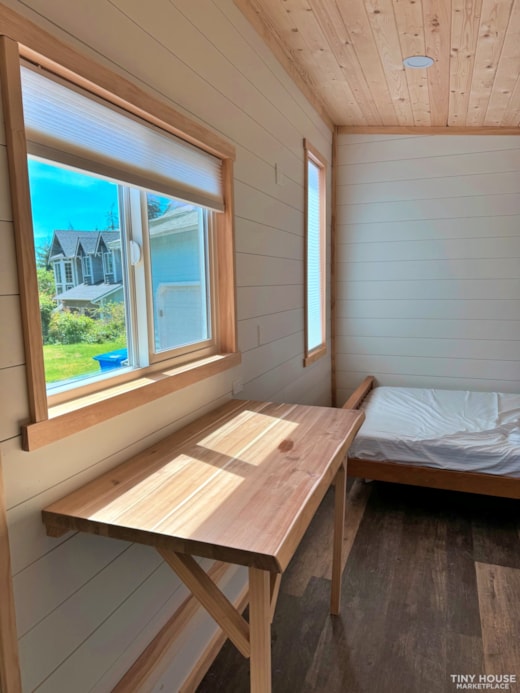 Beautiful New & Modern Tiny Home