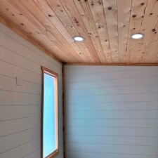 Beautiful New & Modern Tiny Home - Image 6 Thumbnail