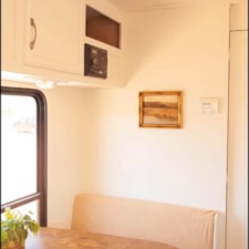 Beautiful renovated Jayco RV - Image 6 Thumbnail