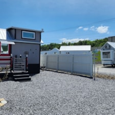 Beautiful Tiny Home in Tiny Town USA (Grove Community) - Image 4 Thumbnail