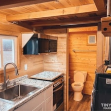 Beautiful Tiny Home on Wheels - Move-in Ready - Image 6 Thumbnail