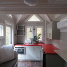 Beautiful Tiny House for Sale! - Image 6 Thumbnail