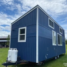 Beautiful Tiny House for Sale - Charming and Rustic - Image 3 Thumbnail