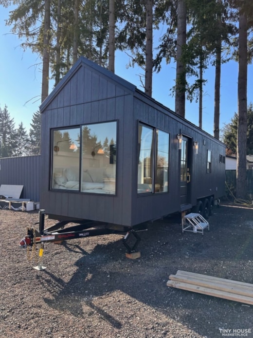 Beautiful Tiny on Wheels-Pricing Update!