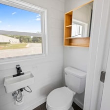 Tiny house for sale in USA – 8'x20' A Brand New & Move-In Ready Home - Image 6 Thumbnail