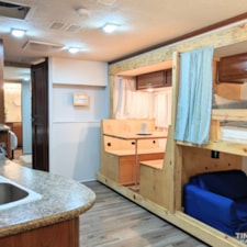 Price Reduced on Beautifully Renovated 2008 Fleetwood Terra 36T! - Image 3 Thumbnail