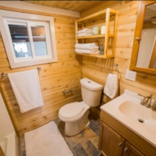 Big Freedom Tiny House for sale in Maple Valley, WA - Image 5 Thumbnail