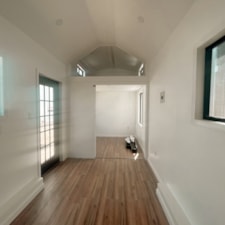 Black Downstairs Bedroom + TWO lofts  - Image 5 Thumbnail