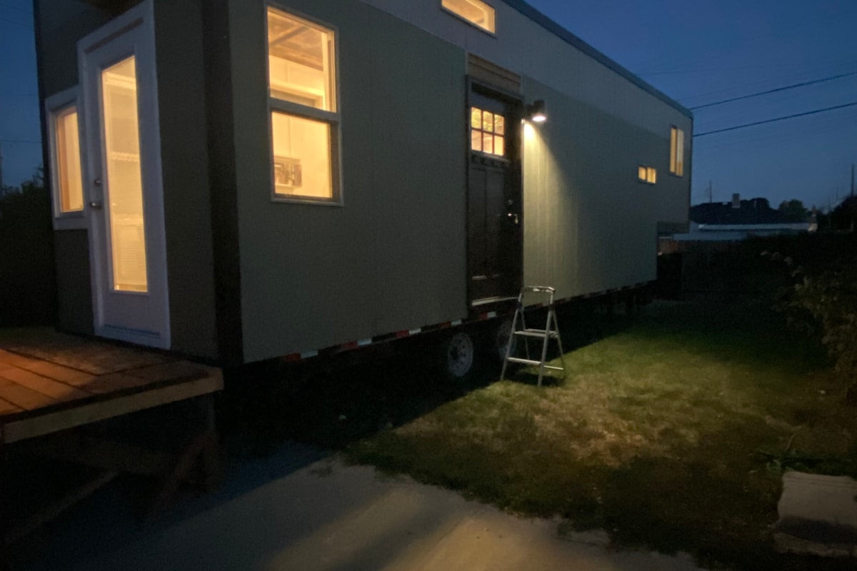 Brand new custom built tiny home - Image 1 Thumbnail