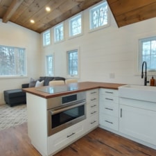 Brand New Luxury Tiny Home for Sale - Image 4 Thumbnail