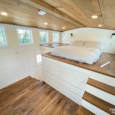 Brand New Luxury Tiny Home for Sale - Image 6 Thumbnail