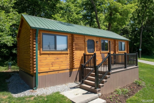  Brand New Rancher Cabin - Spacious Living, Fully Furnished, Available Now