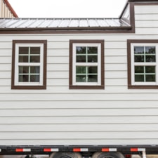 Brand New Tiny Home - Built by Ventur - Image 6 Thumbnail