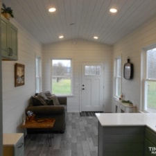 Brand New Tiny home, shiplap, loft, Good Quality hand built. 305 sq ft with deck - Image 5 Thumbnail