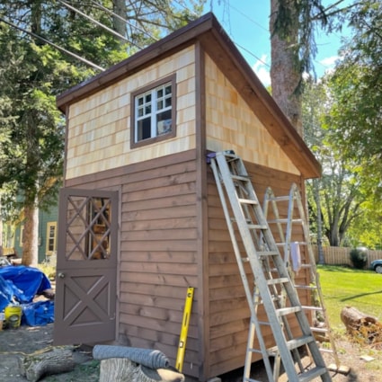 Brand New Tiny House Pro-Built With Loft and Electricity 8L x 10W x 13.6H - Image 2 Thumbnail