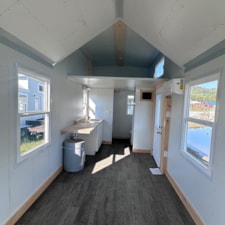 Brand New Tiny w/ Vaulted Ceiling & Bay Window & Built by Incredible Tiny Homes! - Image 5 Thumbnail