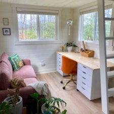 Bright and Airy 28x8 Tiny Home-Acony Bell Tiny Home Community - Image 3 Thumbnail