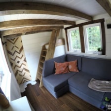 Bright and cozy 26 x 8.5 ft tiny home on wheels - Image 5 Thumbnail