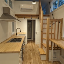 Bright Modern 26' Tiny House With Full Kitchen And Bathroom Ready To Live In - Image 5 Thumbnail