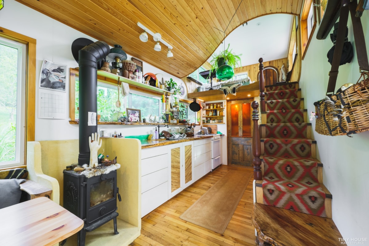 Casa Del Teensy - Featured in Tiny Home Academy - Image 1 Thumbnail