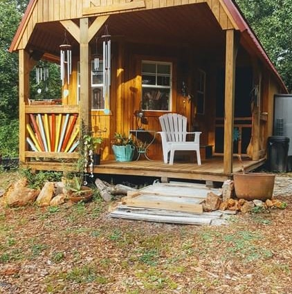 Charming and Rustic Old Hickory Home - Image 2 Thumbnail