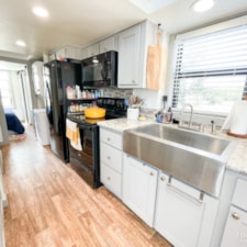 Charming Tiny Home For Sale in Austin, TX - Image 3 Thumbnail