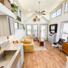 Charming Tiny Home For Sale in Austin, TX - Image 5 Thumbnail