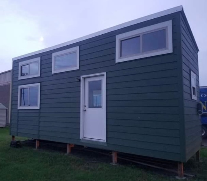 Charming Tiny Home near Dallas, TX - Image 1 Thumbnail