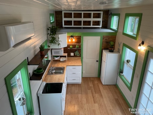 Cheery and Unique 9.5 x 26' Tiny House