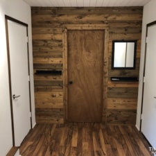 Clean, Simple, Rustic Tiny Studio/House - Image 4 Thumbnail