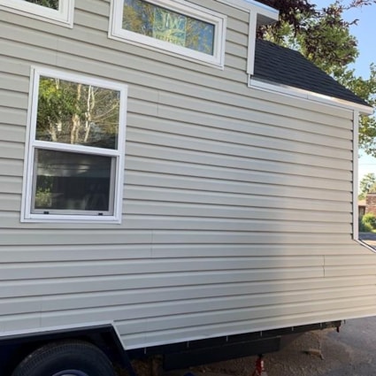Completely Dried in 20’ Tiny home on wheels  - Image 2 Thumbnail