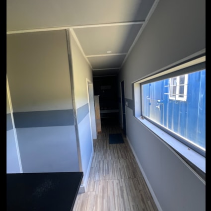 Container home - Image 2 Thumbnail