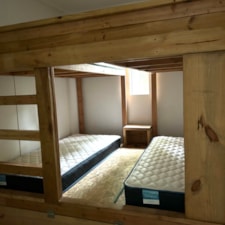 container home on wheel - Image 6 Thumbnail