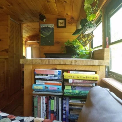 Converted school bus "cabin" - Image 2 Thumbnail