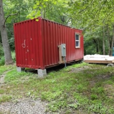 Converted Shipping Container Tiny Home 8' x 20' x 9' - Image 4 Thumbnail