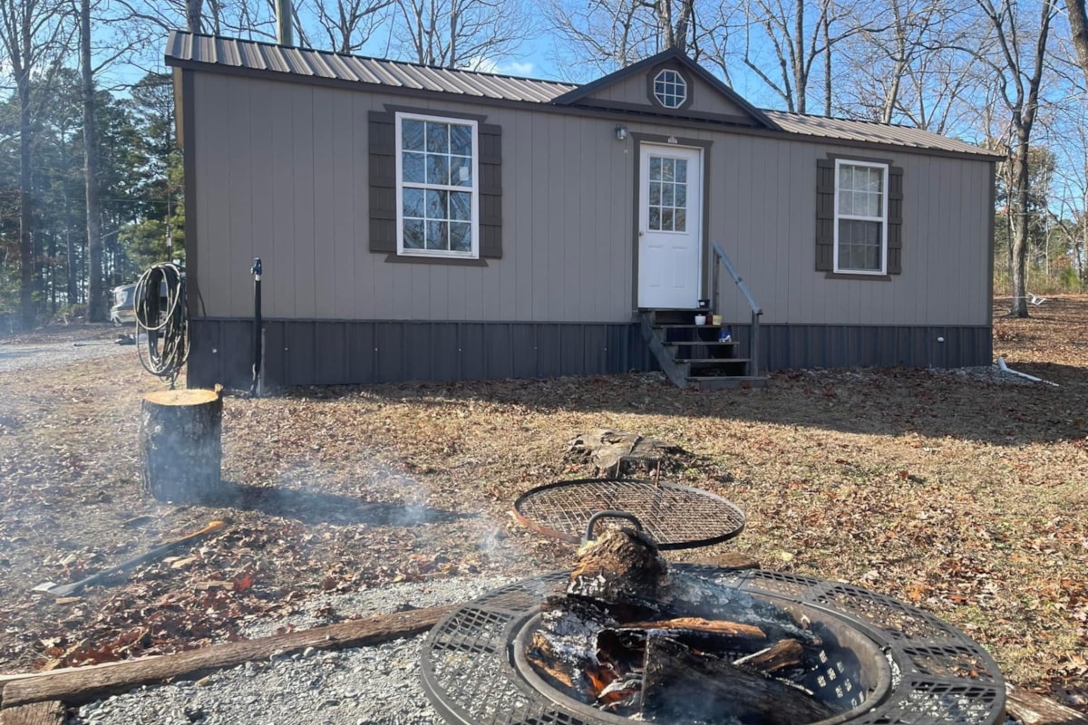 Cozy 12x36 Tiny Home w/ Appliances – $40,000 – Must Be Moved - Image 1 Thumbnail