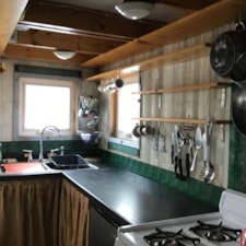 Cozy Custom Tiny House Perfect for Artists, Farmers and Chefs, WISCONSIN - Image 4 Thumbnail