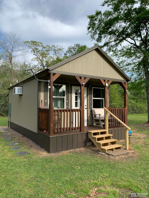 Cozy rustic pier & beam cabin