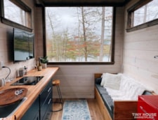 Cozy Tiny Home With Elevator Bed - Image 6 Thumbnail