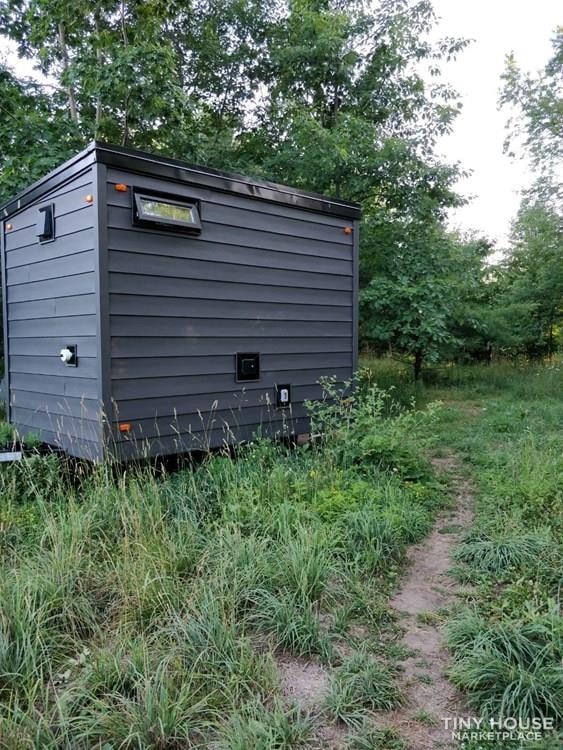 Rare Opportunity - Luxury Winterized Tiny House for Urgent Sale – $30,000 CAD - Image 1 Thumbnail