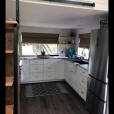 Cunstom Furnished Tiny Home - Image 3 Thumbnail