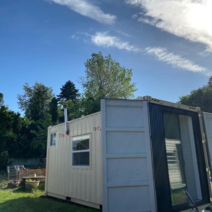 Custom 180 SQ FT Shipping Container Tiny Home - Image 2 Thumbnail