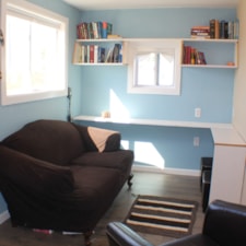 Custom 40ft Shipping Container Tiny Home - 300 Sq Ft, Off-Grid Ready - $50,000  - Image 4 Thumbnail
