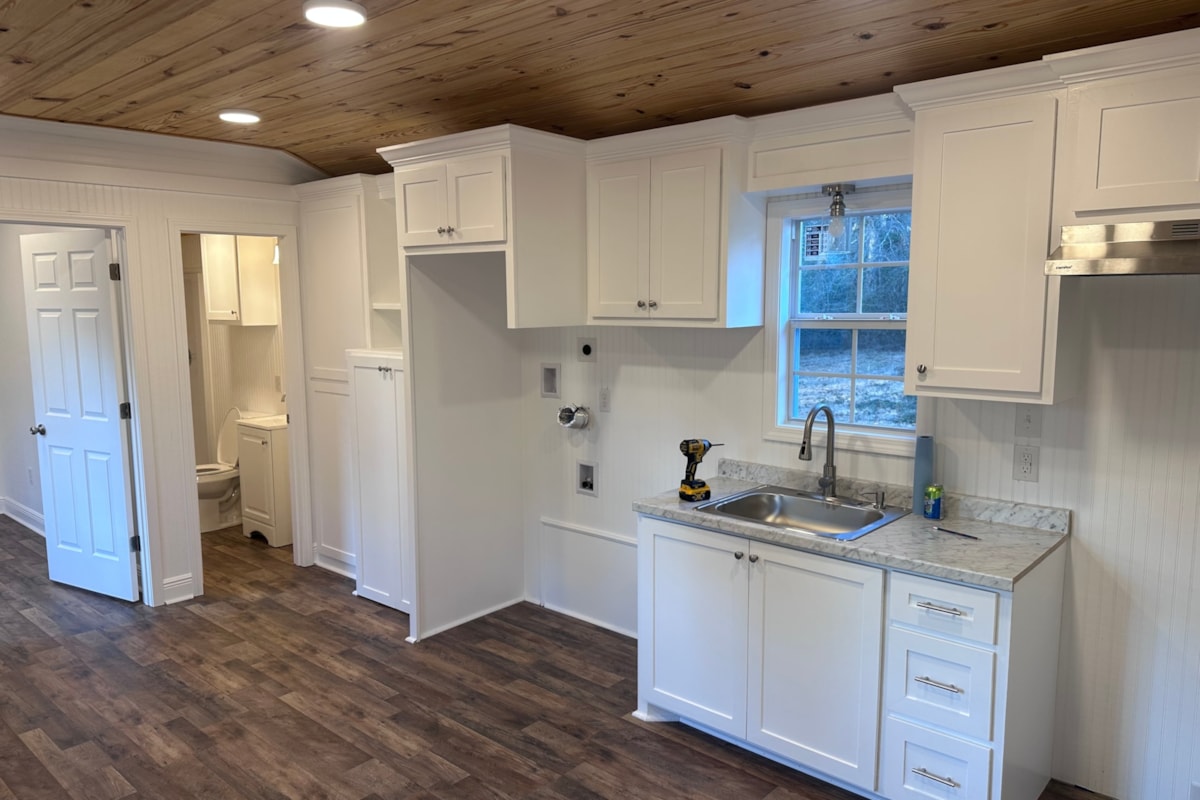 Custom built 12x28 tiny house/ cabin  - Image 1 Thumbnail