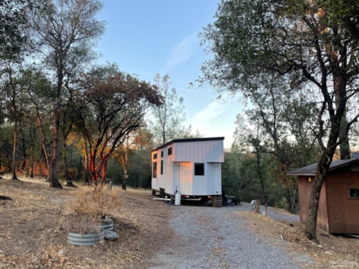 Custom-Built, Fully-Furnished 2024 Tiny Home: For Sale in Bella Vista, CA