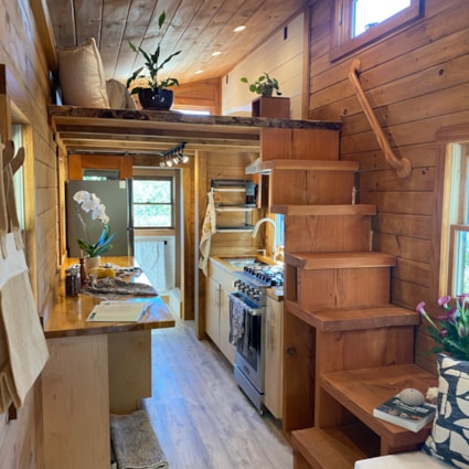 Custom Built 24ft Tiny House on Wheels - Image 2 Thumbnail